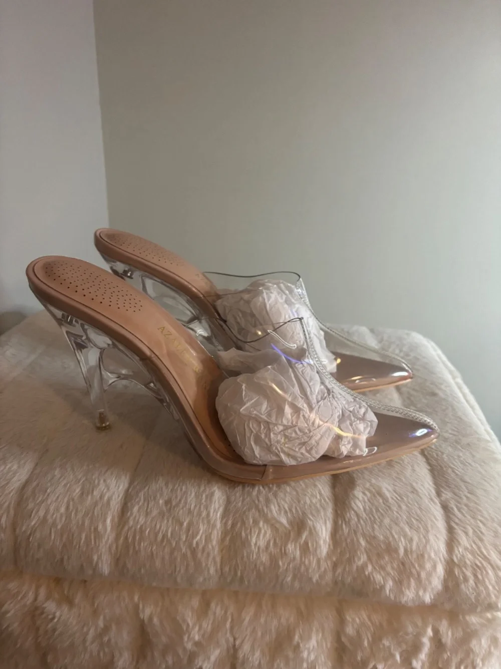 Azalea Wang clear heels